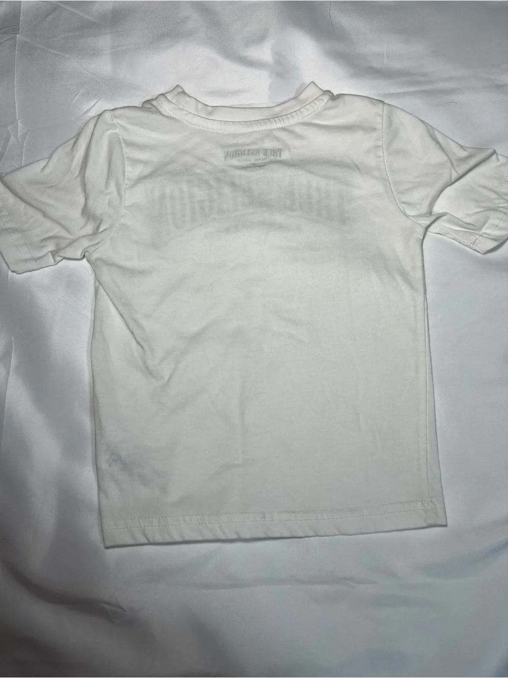 True Religion Jeans Logo T-Shirt Size 2T White Black Short Sleeve Graphic‎ Tee